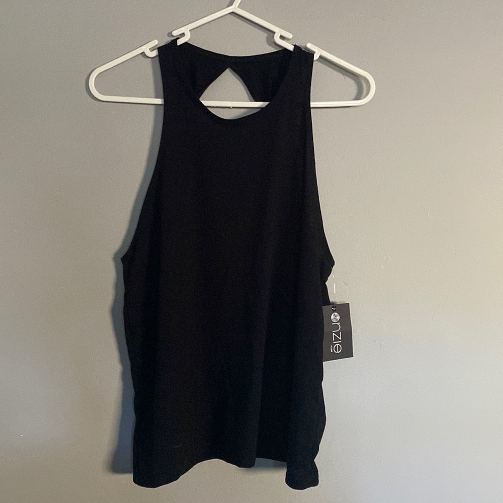 Onzie Flow Tank M/L- I bought it and never wore it